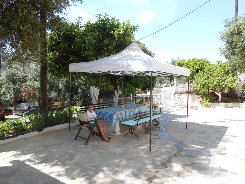 Gregory'S Studios Palaiokastritsa Exterior foto