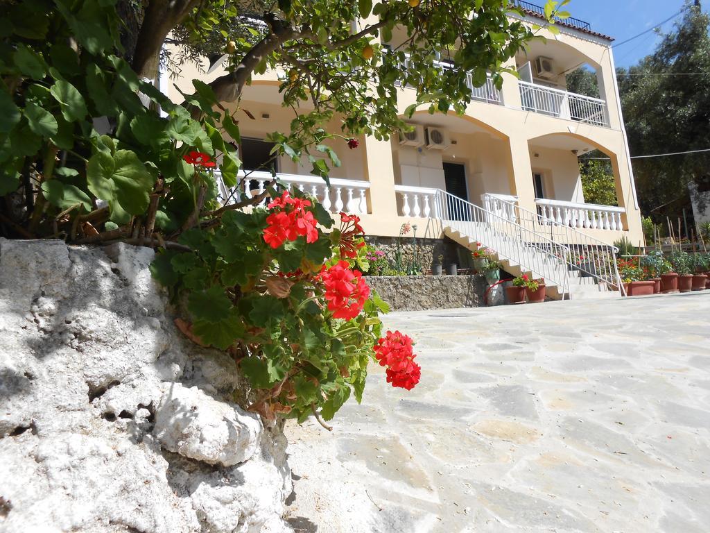 Gregory'S Studios Palaiokastritsa Exterior foto